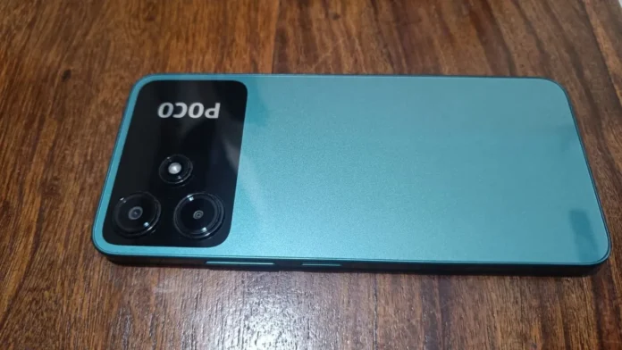POCO F1